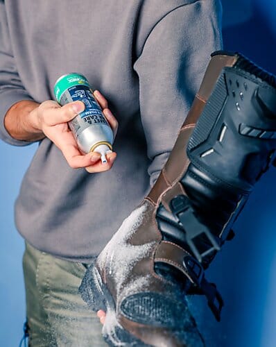 Limpiador del casco MOTOREX HELMET & GEAR CARE - MT169 - Imagen 3